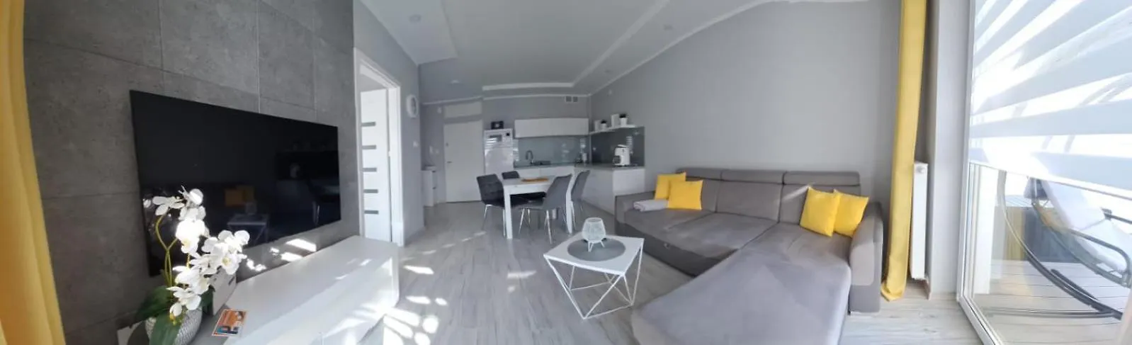 Apartament Miodowy Dom - Kolobrzeg Apartment